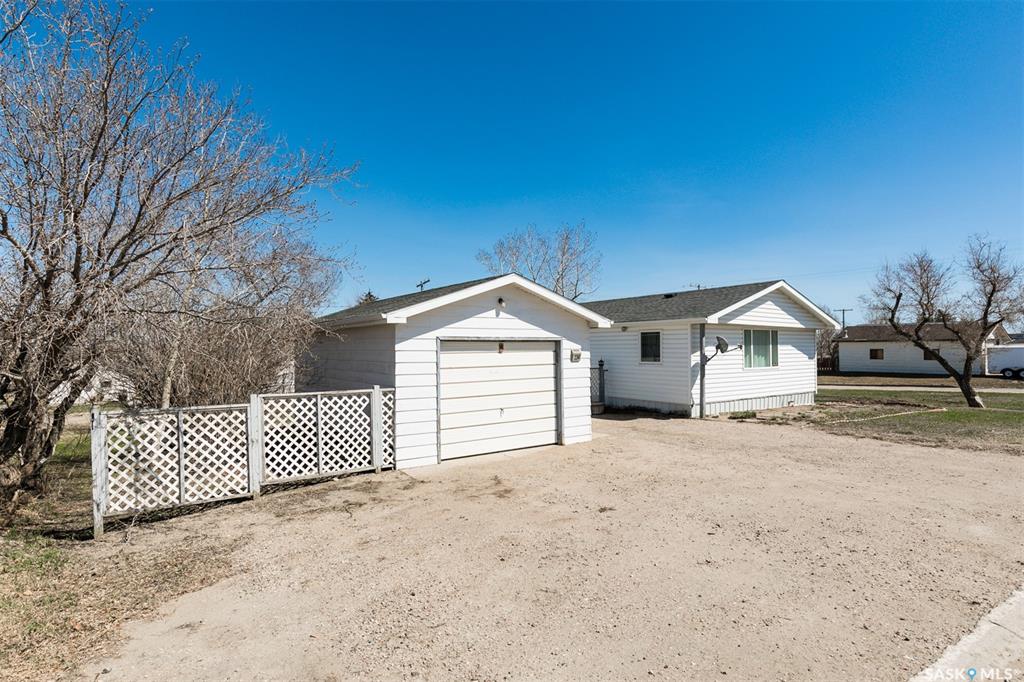 Second View of 224 Pacific Avenue, Kerrobert, Saskatchewan, S0L 1R0