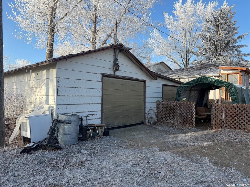 Third View of 112 1st Avenue N, Beechy, Saskatchewan, S0L 0C0