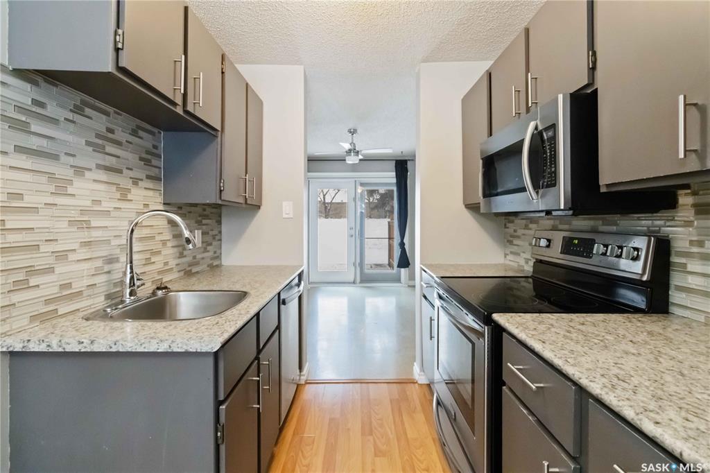 Third View of 330 Haight Crescent #68, Wildwood, Saskatoon, Saskatchewan, S7H 4V9