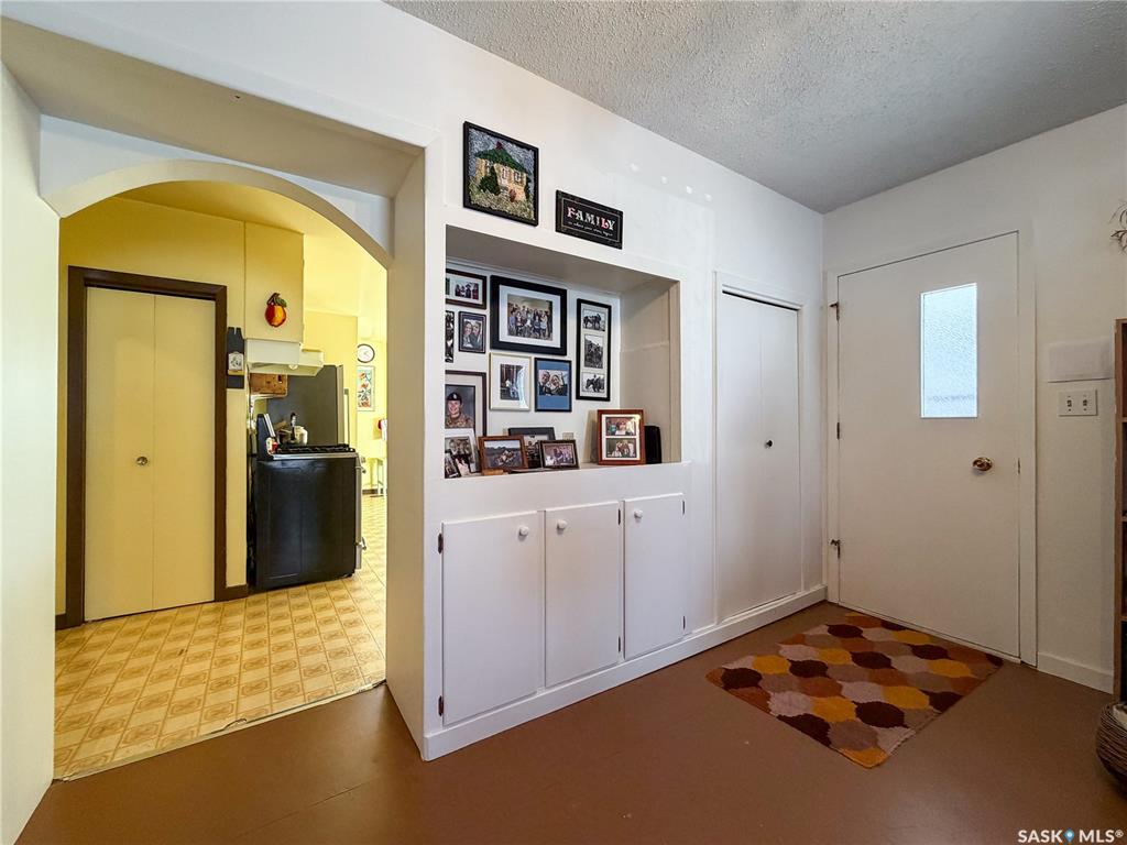 Fifth View of 610 Railway Street, Eastend, Saskatchewan, S0N 0T0