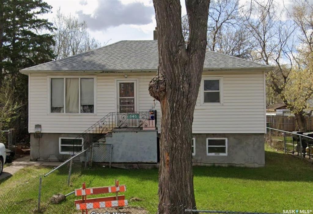MLS® listing #SK025100 for sale located at 646 Mctavish Street