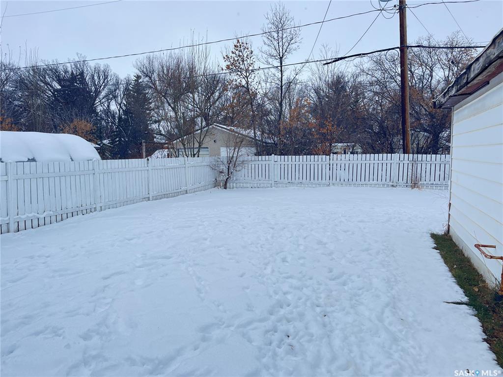 Second View of 307 Aspen Street, Maple Creek, Saskatchewan, S0N 1N0