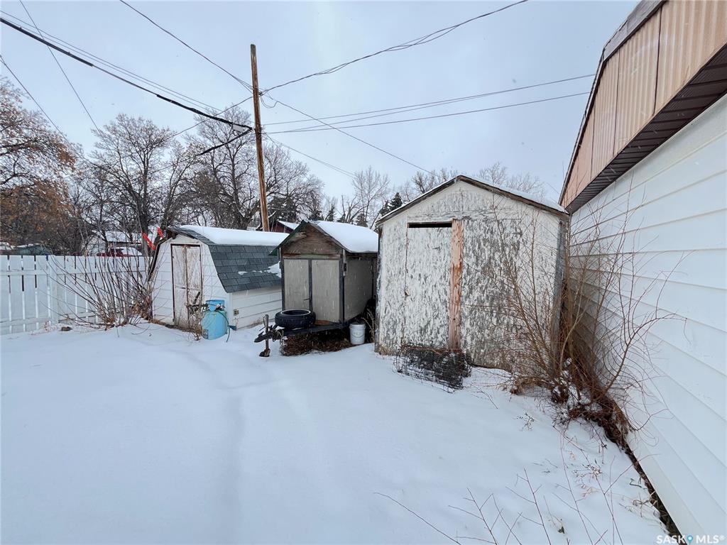 Fifth View of 307 Aspen Street, Maple Creek, Saskatchewan, S0N 1N0