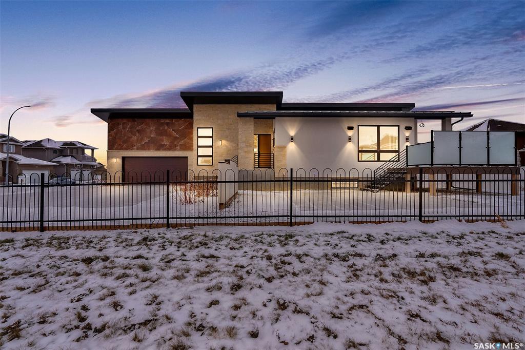 MLS® listing #SK025134 for sale located at 8267 Wascana Gardens Point