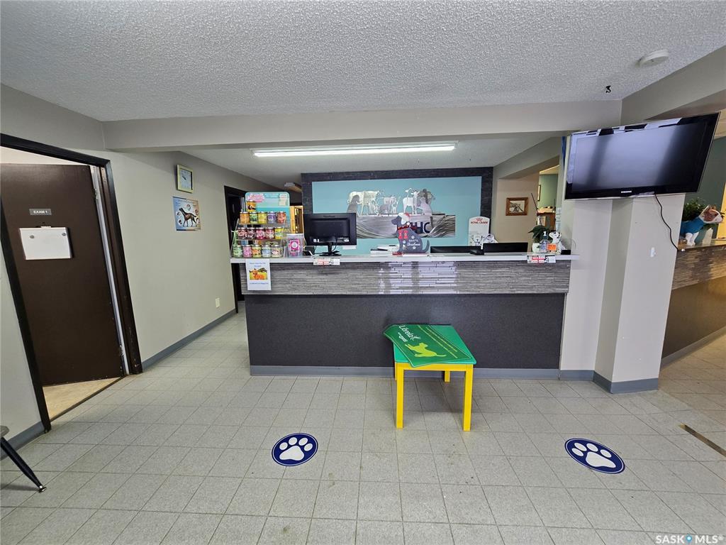 Third View of 416 7th Avenue Nw, Weyburn, Saskatchewan, S4H 2K7