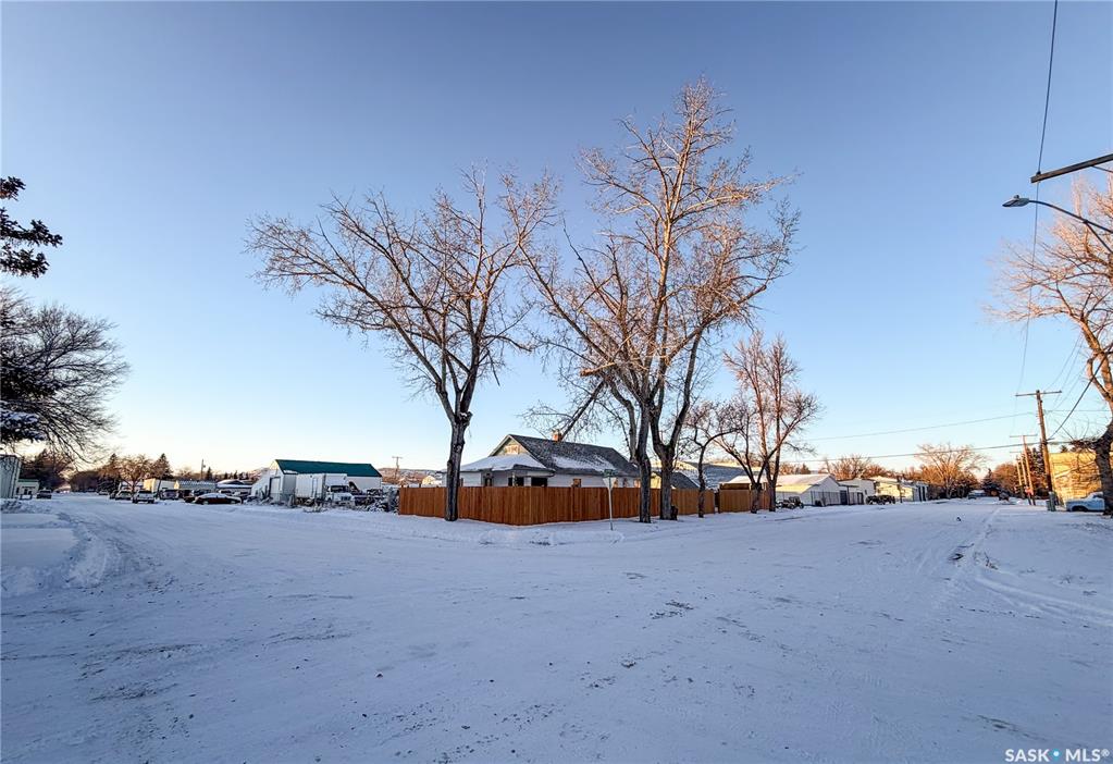 301 Front Street, SK025154, Saskatchewan,