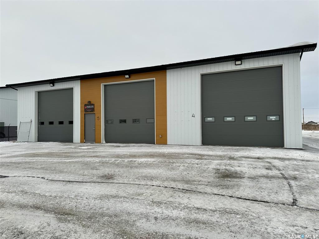 928 8th Street S #4, SK025213, Saskatchewan,