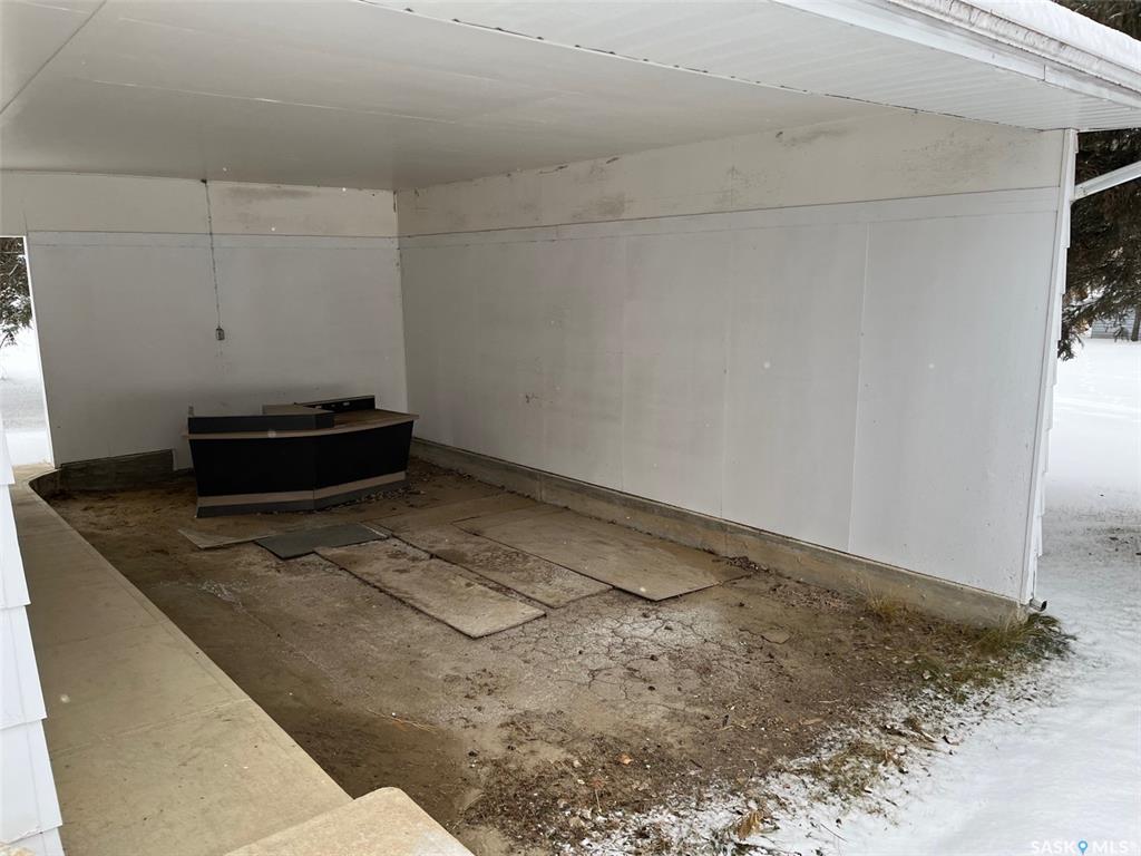 Third View of 403 Cedar Avenue, Buckland Rm No. 491, Saskatchewan, S6V 5R3