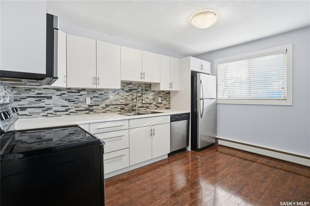 Fifth View of 230 Broadway Avenue E #6, Arnhem Place, Regina, Saskatchewan, S4N 2Z7