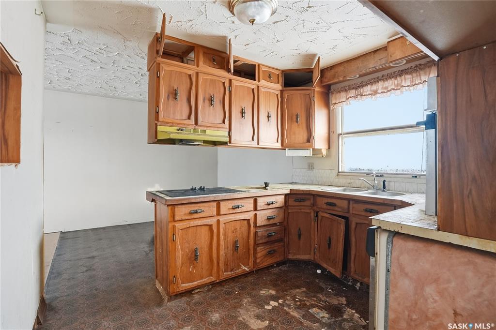 Fifth View of 3 Galbraith Crescent, Fairhaven, Saskatoon, Saskatchewan, S7M 4G9