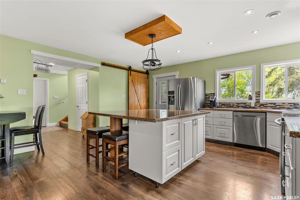 Fifth View of 225 3rd Street E, Regina Beach, Saskatchewan, S0G 4C0