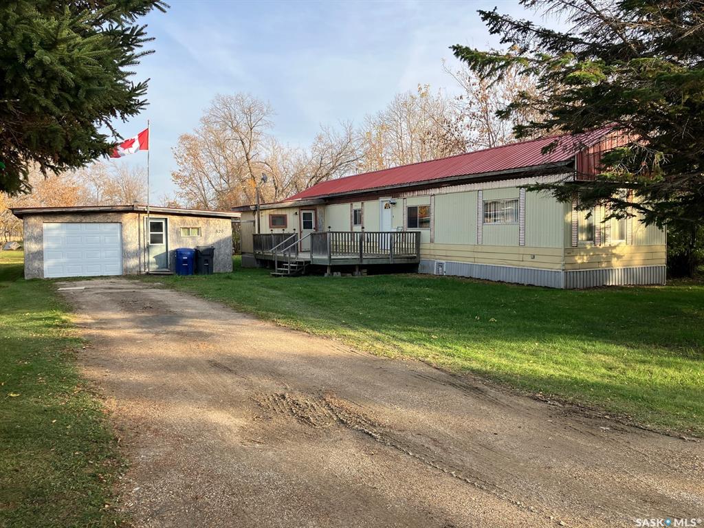 Second View of 520 Parkdale Street, Carrot River, Saskatchewan, S0E 0L0