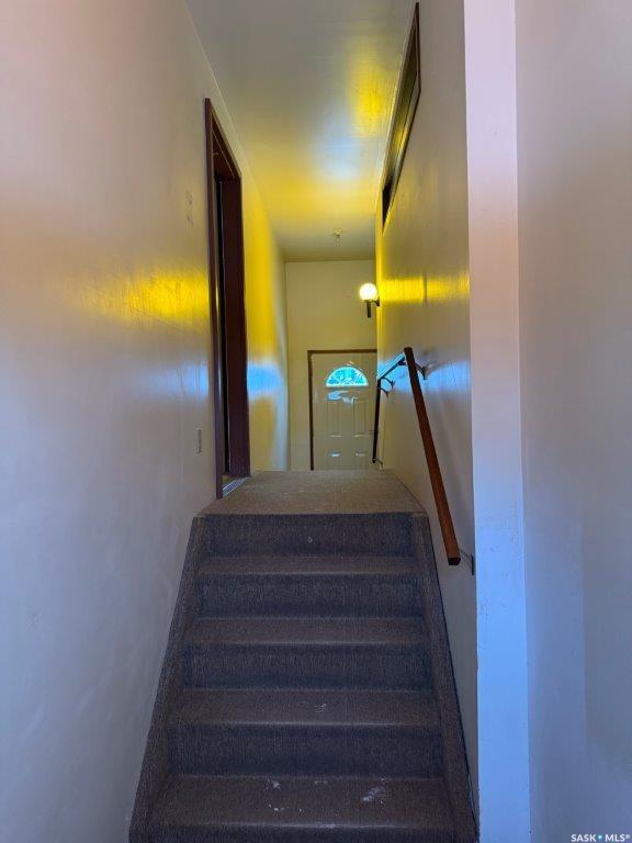 Third View of 31 Thomson Drive, Kindersley, Saskatchewan, S0L 1S1