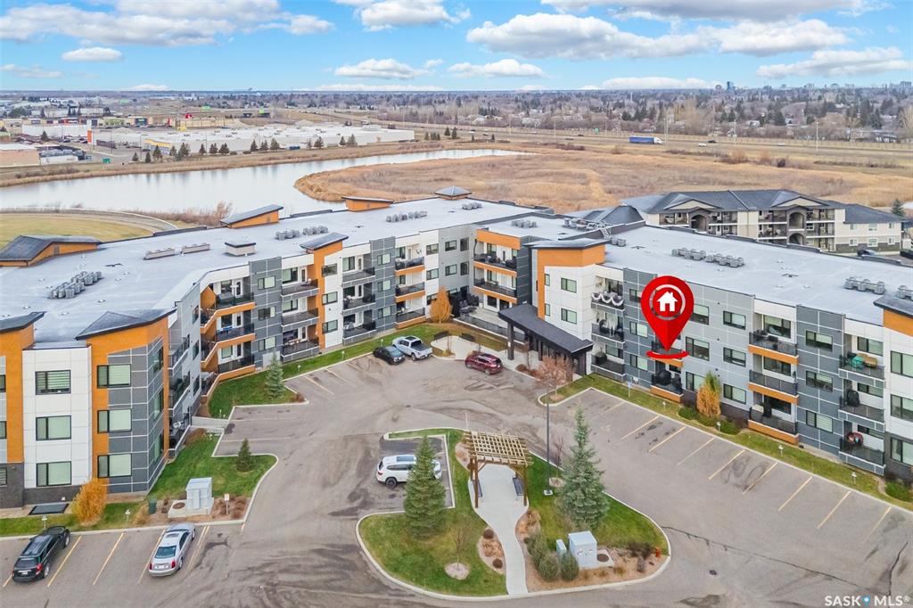 Second View of 105 Willis Crescent #212, Stonebridge, Saskatoon, Saskatchewan, S7T 0Z3