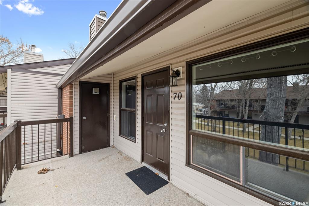 Fifth View of 70 Gore Place, Normanview West, Regina, Saskatchewan, S4T 7S4