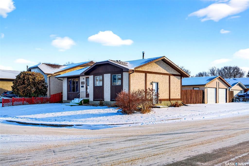 Third View of 1190 Ferguson Crescent, Parkridge RG, Regina, Saskatchewan, S4N 6V6