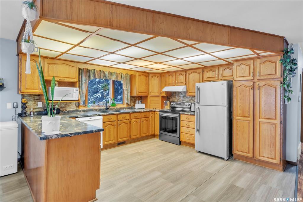 Fifth View of 107 2nd Avenue S, Pierceland, Saskatchewan, S0M 2K0