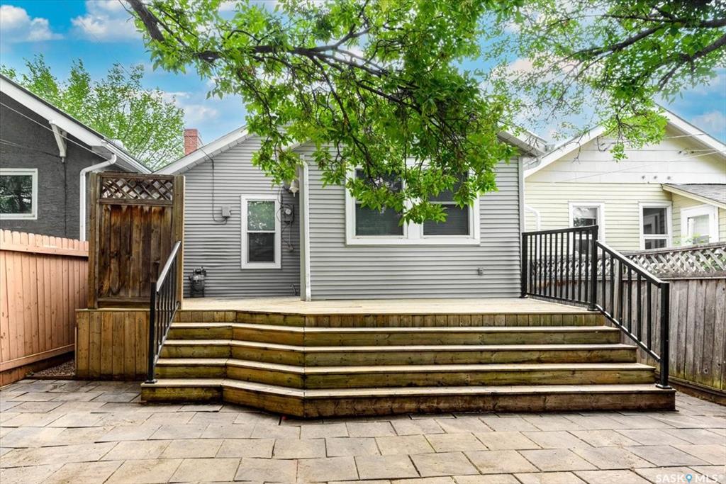 Third View of 2156 Queen Street #St, Cathedral RG, Regina, Saskatchewan, S4T 4C3