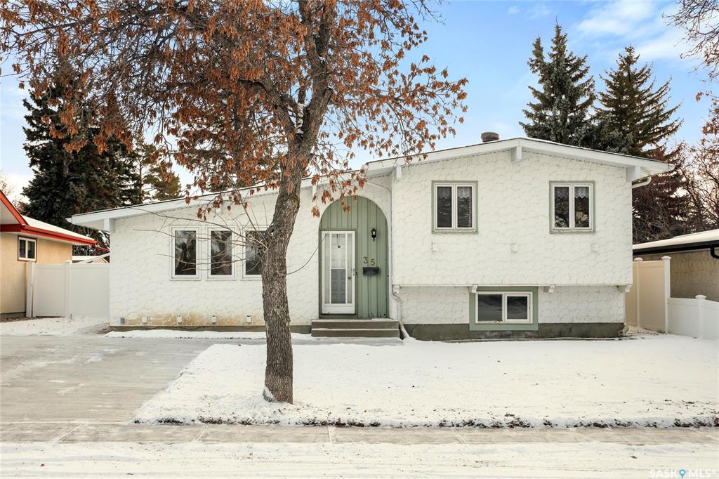 35 Wilkie Road, SK025447, Saskatchewan,