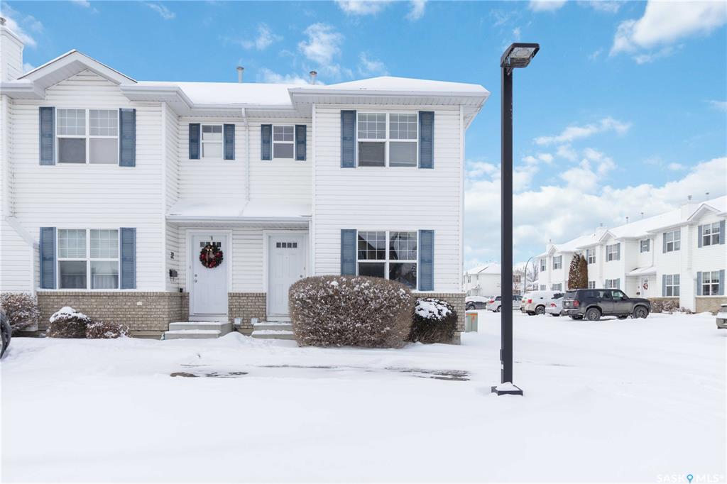 102 Pawlychenko Lane #33, SK025457, Saskatchewan,