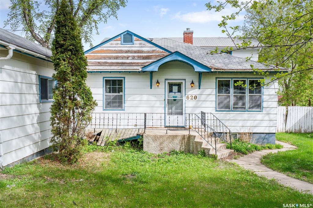 Third View of 620 20th Street W, West Hill PA, Prince Albert, Saskatchewan, S6V 4H3