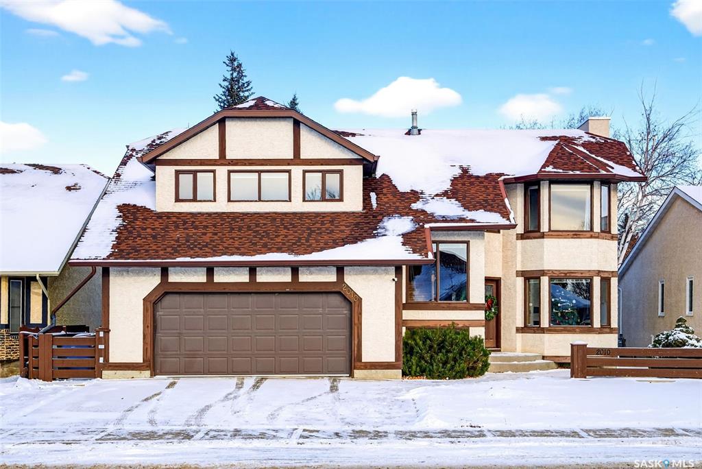 Second View of 2010 Assiniboine Avenue E, Richmond Place, Regina, Saskatchewan, S4V 2E2