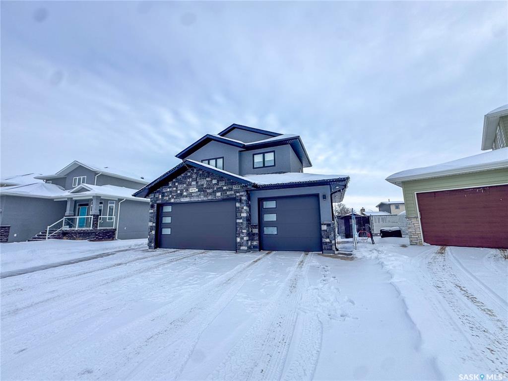 Third View of 3070 Lakeview Drive, South Hill, Prince Albert, Saskatchewan, S6V 5E6