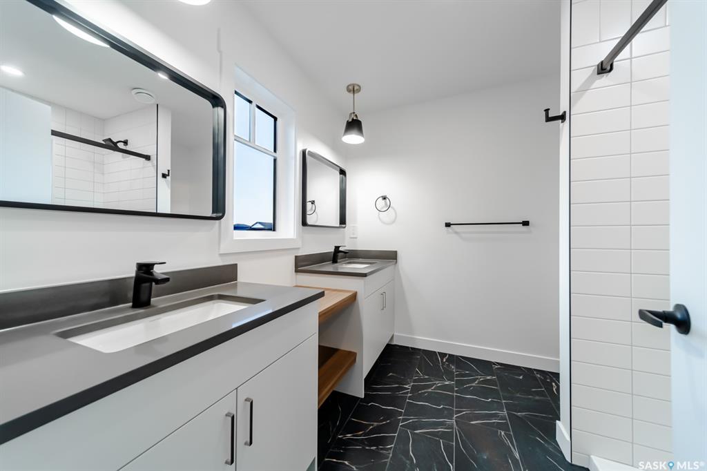 Fourth View of 214 Doran Way, Brighton, Saskatoon, Saskatchewan, S7V 1Z5