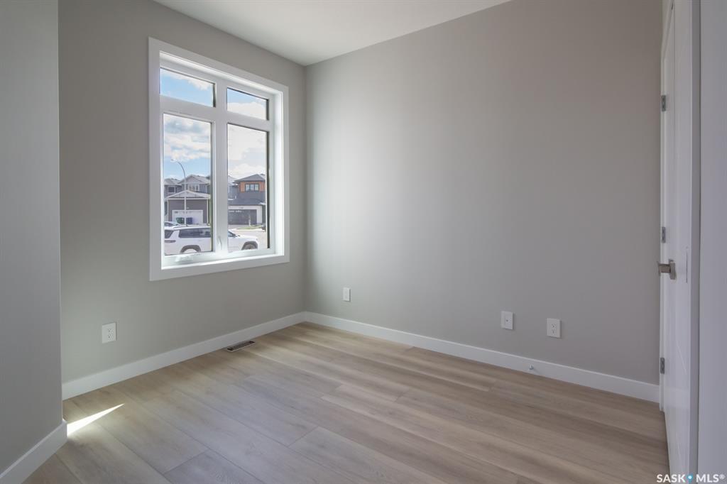 Fourth View of 635 Kenaschuk Crescent, Aspen Ridge, Saskatoon, Saskatchewan, S7W 0Y4