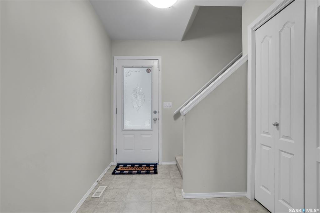 Third View of 825 Heritage Green #113, Wildwood, Saskatoon, Saskatchewan, S7H 5S7