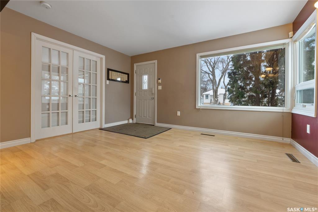 Fourth View of 1535 2nd Avenue N, Kelsey/Woodlawn, Saskatoon, Saskatchewan, S7K 2E9