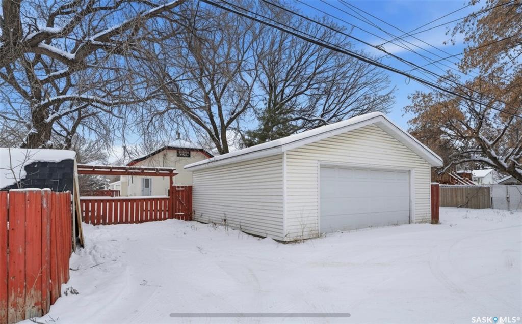 Fourth View of 1709 E Avenue N, Mayfair, Saskatoon, Saskatchewan, S7L 1V3