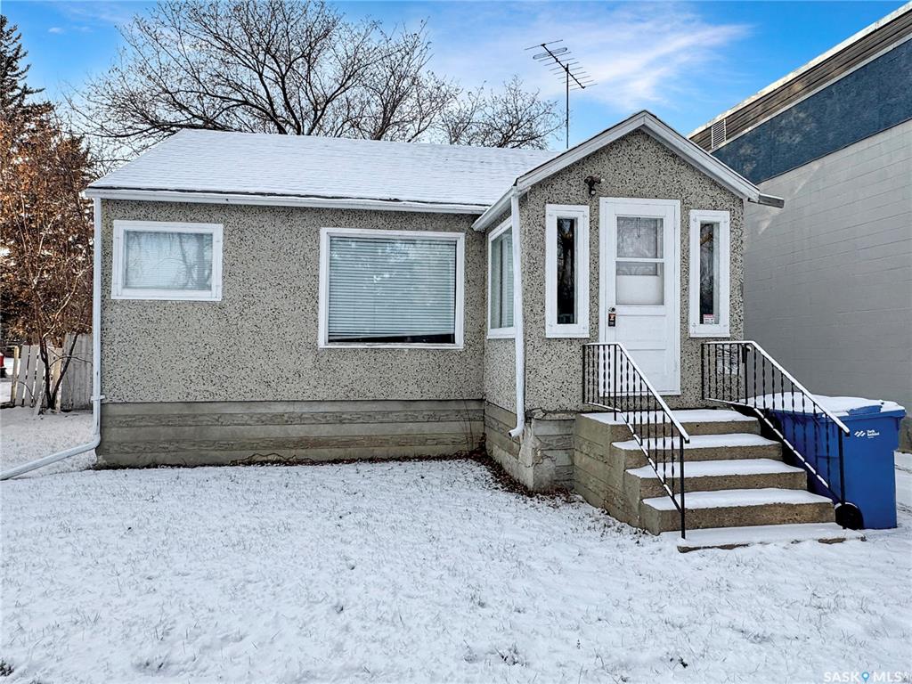 Second View of 1341 103rd Street, Downtown, North Battleford, Saskatchewan, S9A 1K9