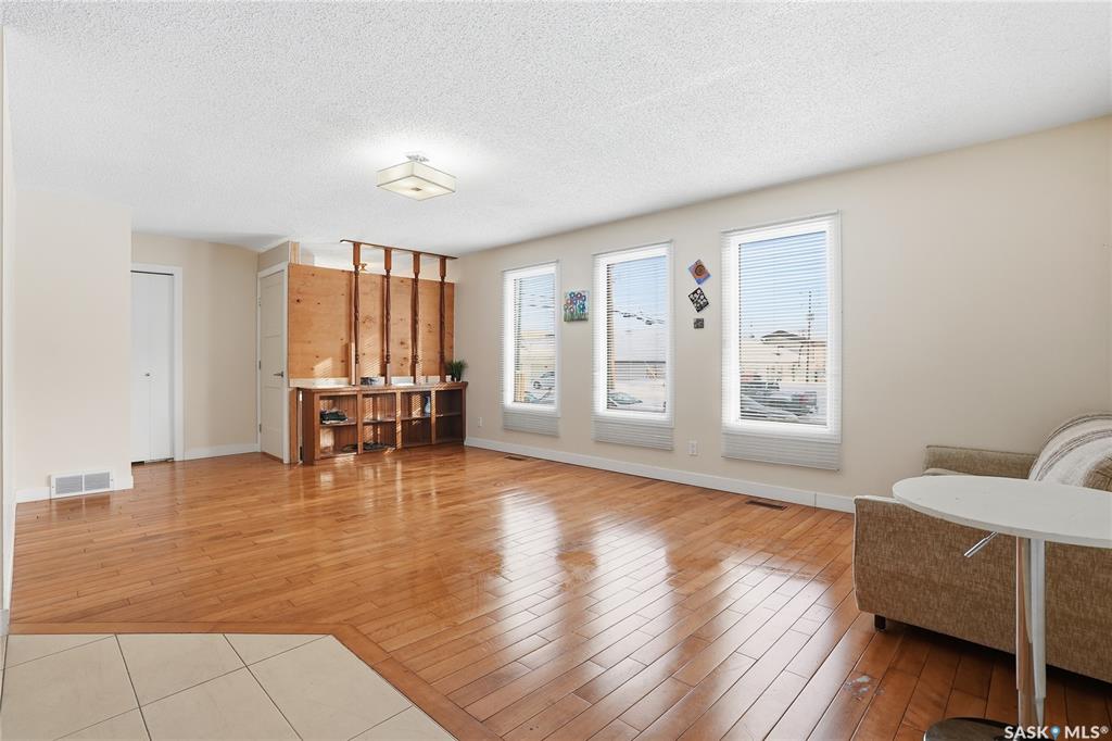 Third View of 313 Q Avenue S, Pleasant Hill, Saskatoon, Saskatchewan, S7M 2Y2