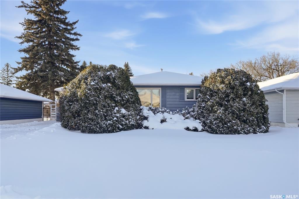 Second View of 1906 Louise Avenue, Holliston, Saskatoon, Saskatchewan, S7J 2C2