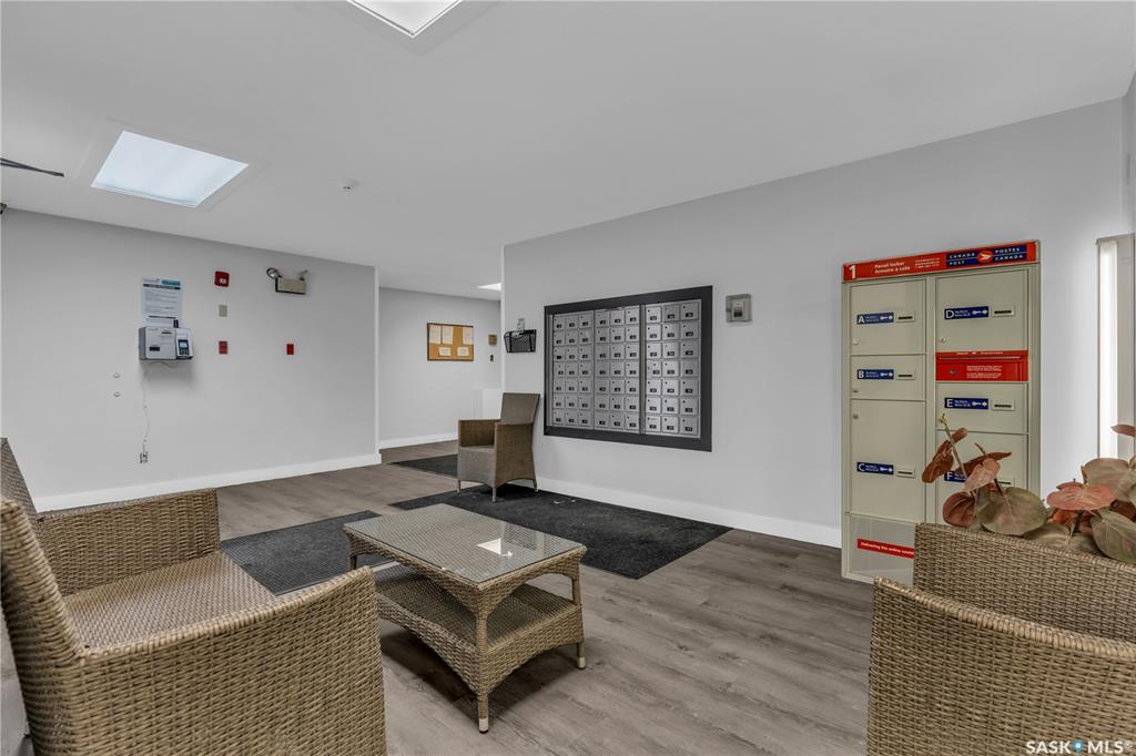 Fifth View of 2125 Osler Street #102, General Hospital, Regina, Saskatchewan, S4P 4G9