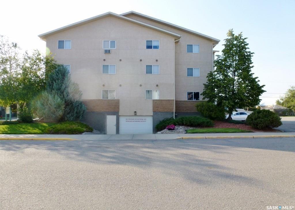 Second View of 116 2nd Avenue W #104, Kindersley, Saskatchewan, S0L 1S0
