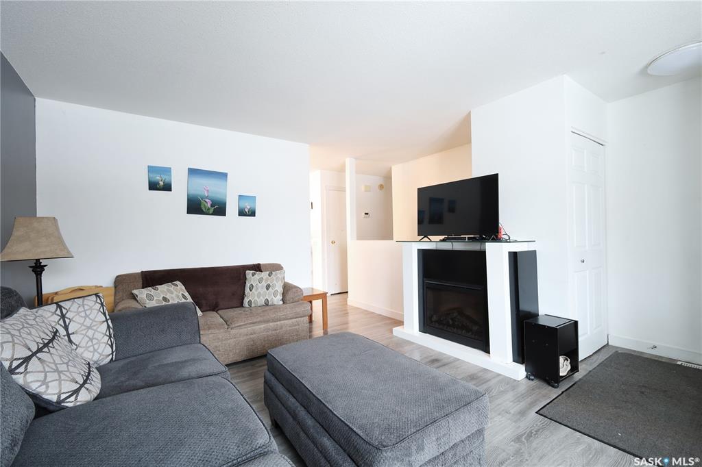 Fifth View of 313 Centennial Boulevard, Warman, Saskatchewan, S0K 4S0