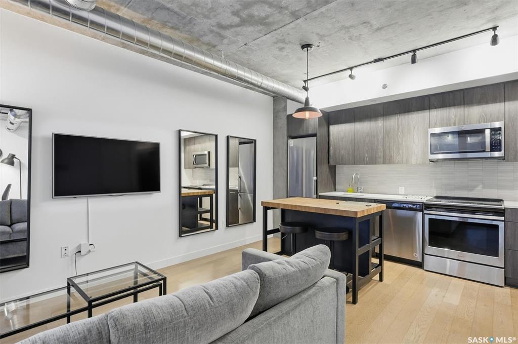 Fifth View of 490 2nd Avenue S #504, Central Business District, Saskatoon, Saskatchewan, S7K 4H5