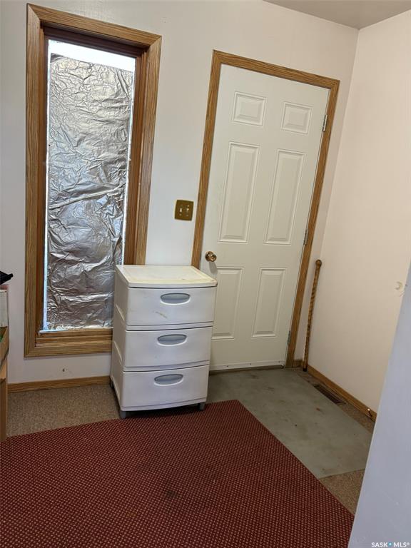 Fourth View of 371 2nd Street W, Glaslyn, Saskatchewan, S0M 0Y0