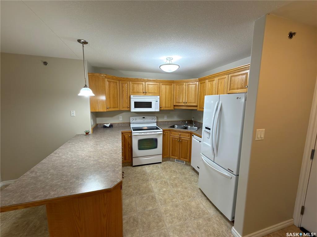 Third View of 2909 Arens Road E #402, Wood Meadows, Regina, Saskatchewan, S4V 3H8