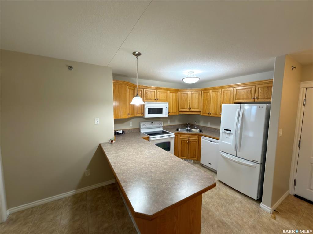 Fourth View of 2909 Arens Road E #402, Wood Meadows, Regina, Saskatchewan, S4V 3H8