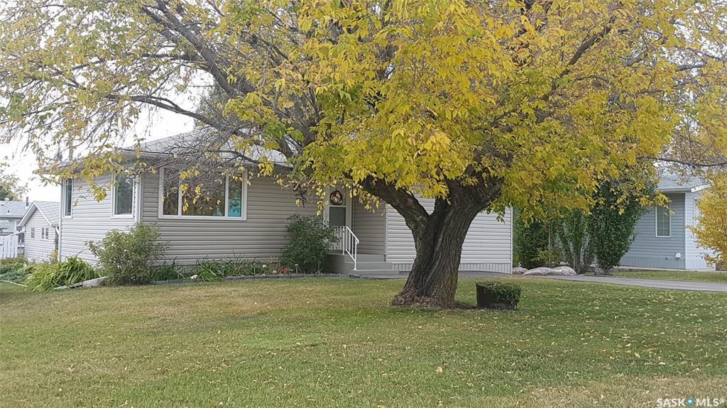 Second View of 329 Sixth Street Ne, Wadena, Saskatchewan, S0A 4J0
