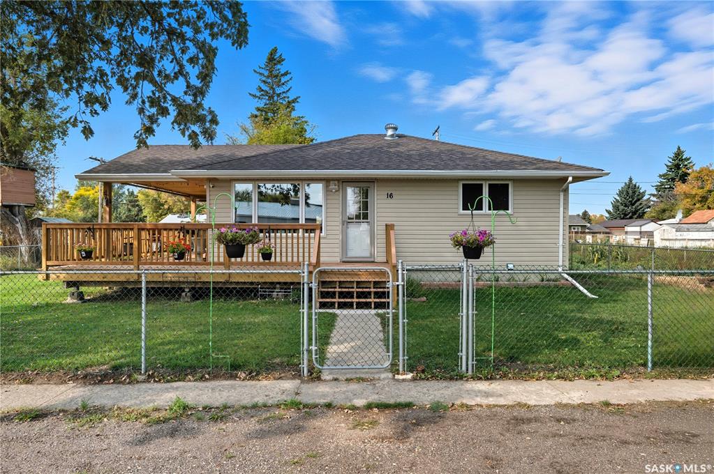 Second View of 16 Walsh Street, Qu'Appelle, Saskatchewan, S0G 4A0