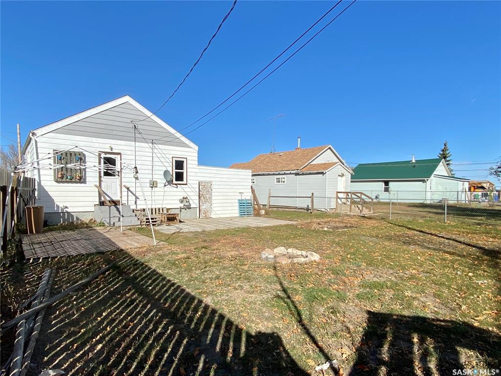 Fifth View of 319 Railway Avenue, Outlook, Saskatchewan, S0L 2N0