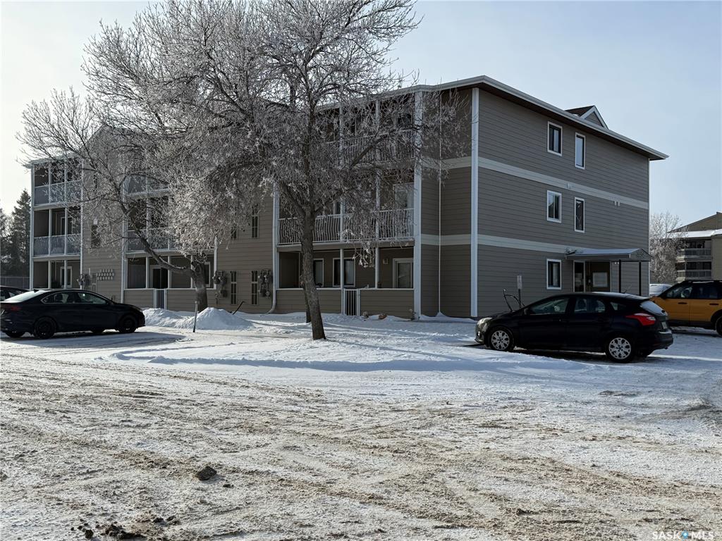Third View of 6595 Rochdale Boulevard #15, McCarthy Park, Regina, Saskatchewan, S4X 2Z1