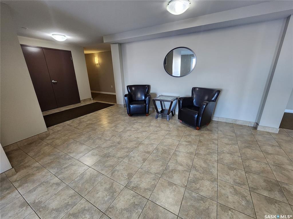 Fourth View of 2141 Larter Road #307, Dominion Heights EV, Estevan, Saskatchewan, S4A 2Y5