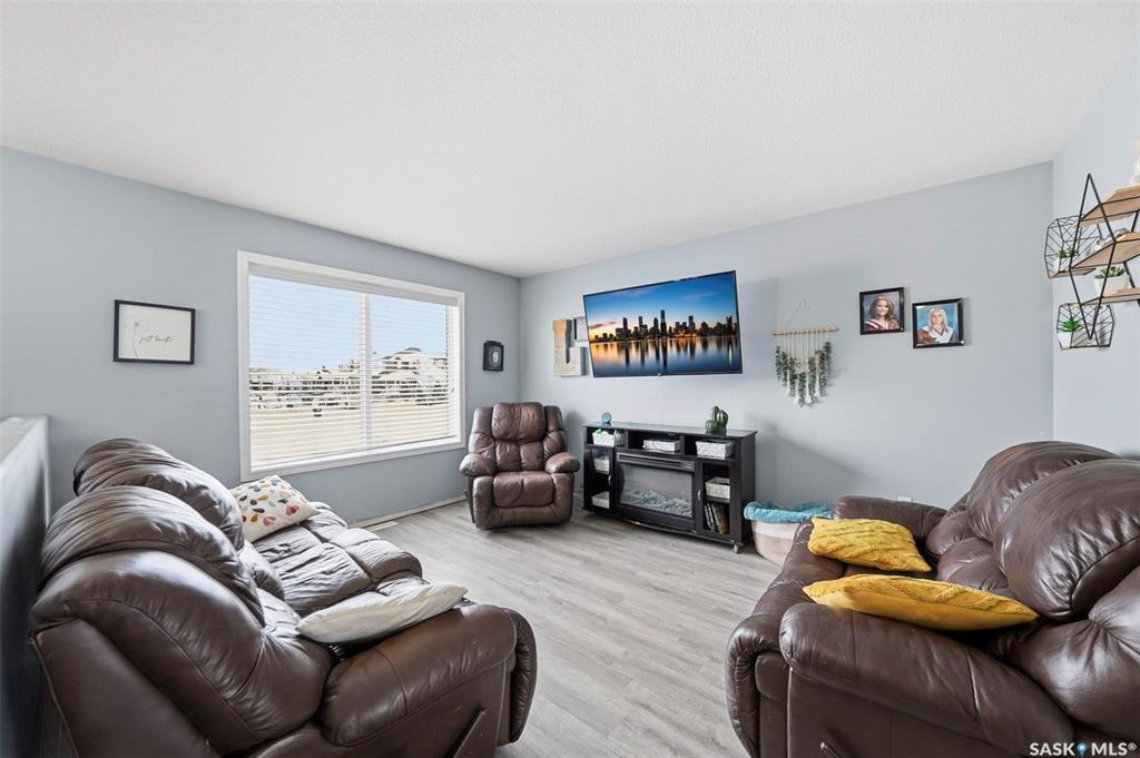 Fourth View of 417 Martens Street, Warman, Saskatchewan, S0K 4S3