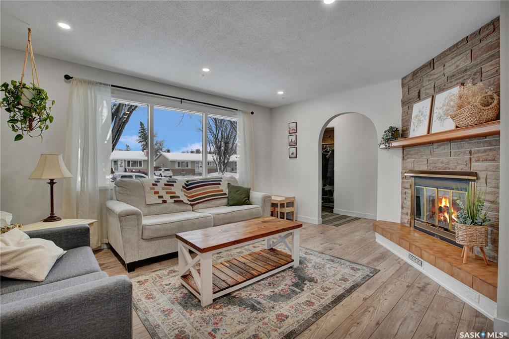 Fifth View of 1814 Richardson Road, Westview Heights, Saskatoon, Saskatchewan, S7L 4B5