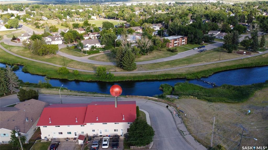 Fourth View of 520 Bray Street E, North East, Swift Current, Saskatchewan, S9H 4E3